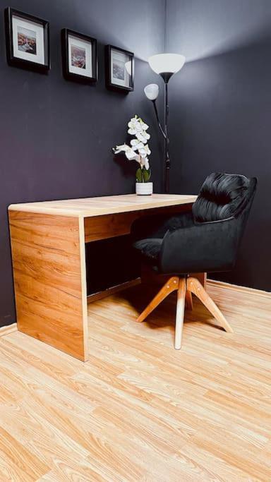 Moderny Apartman S Parkovanim Bratislava Dış mekan fotoğraf