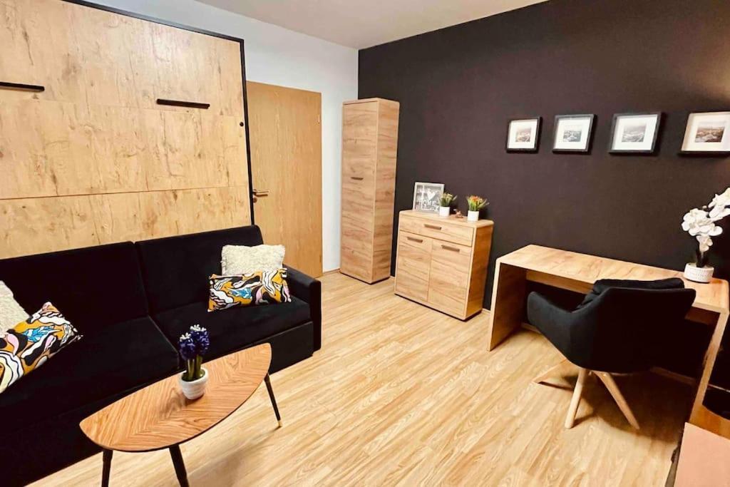 Moderny Apartman S Parkovanim Bratislava Dış mekan fotoğraf